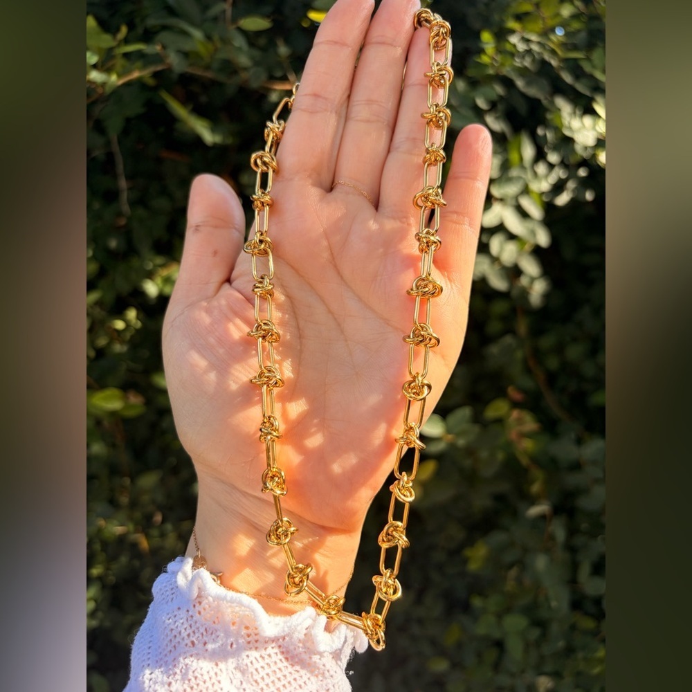 Gold Knot Chain Necklace - Picture 6 of 6